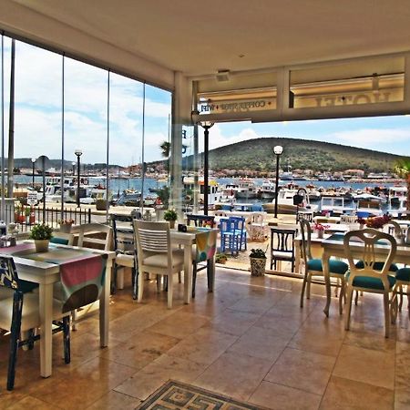 Larimar Boutique Hotel Cesme Bagian luar foto