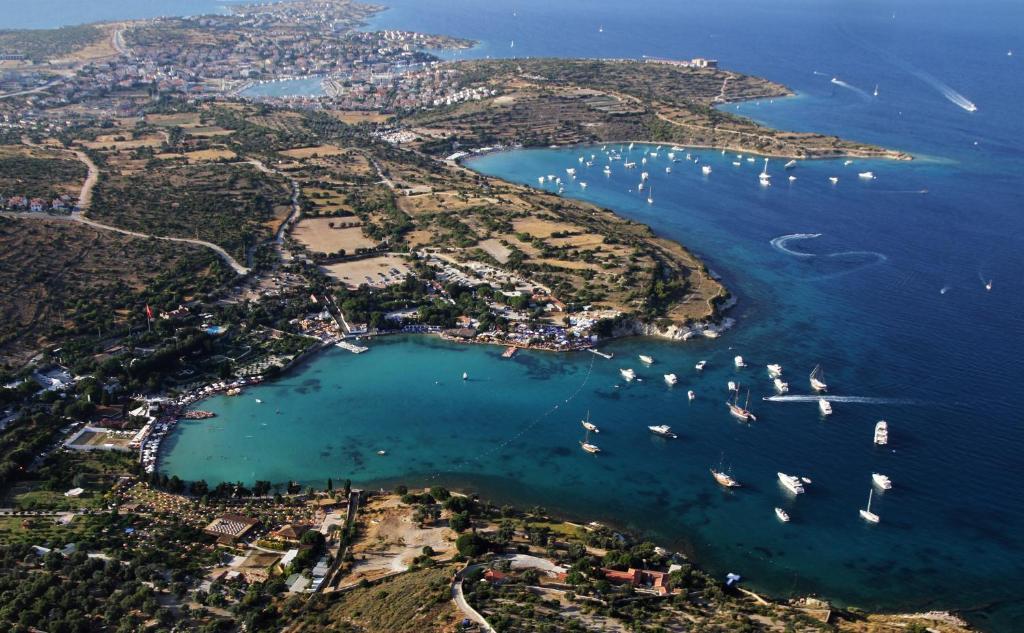 Larimar Boutique Hotel Cesme Bagian luar foto