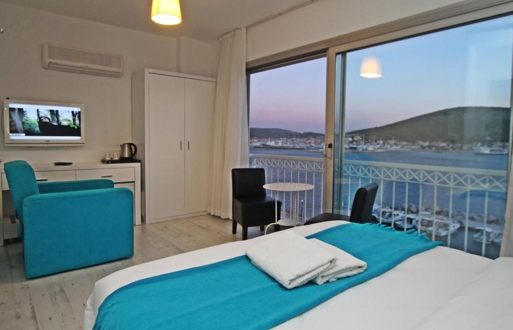 Larimar Boutique Hotel Cesme Bagian luar foto