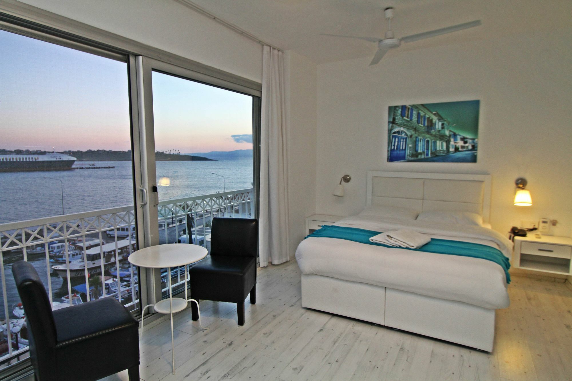 Larimar Boutique Hotel Cesme Bagian luar foto